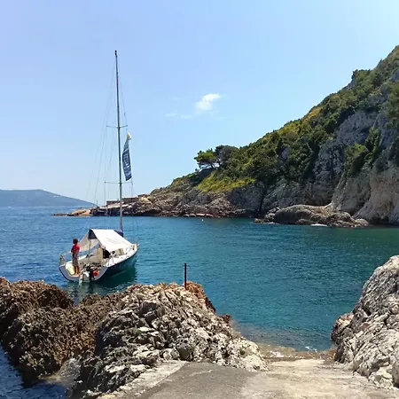 Starship Jsailing Mošćenička Draga